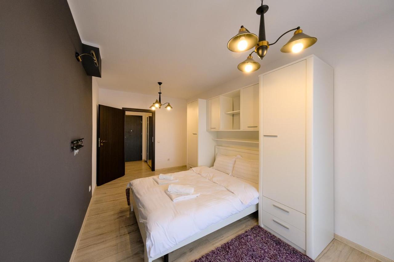 Ferienwohnung Grand Park Turquoise Iulius Mall Cluj-Napoca Exterior foto